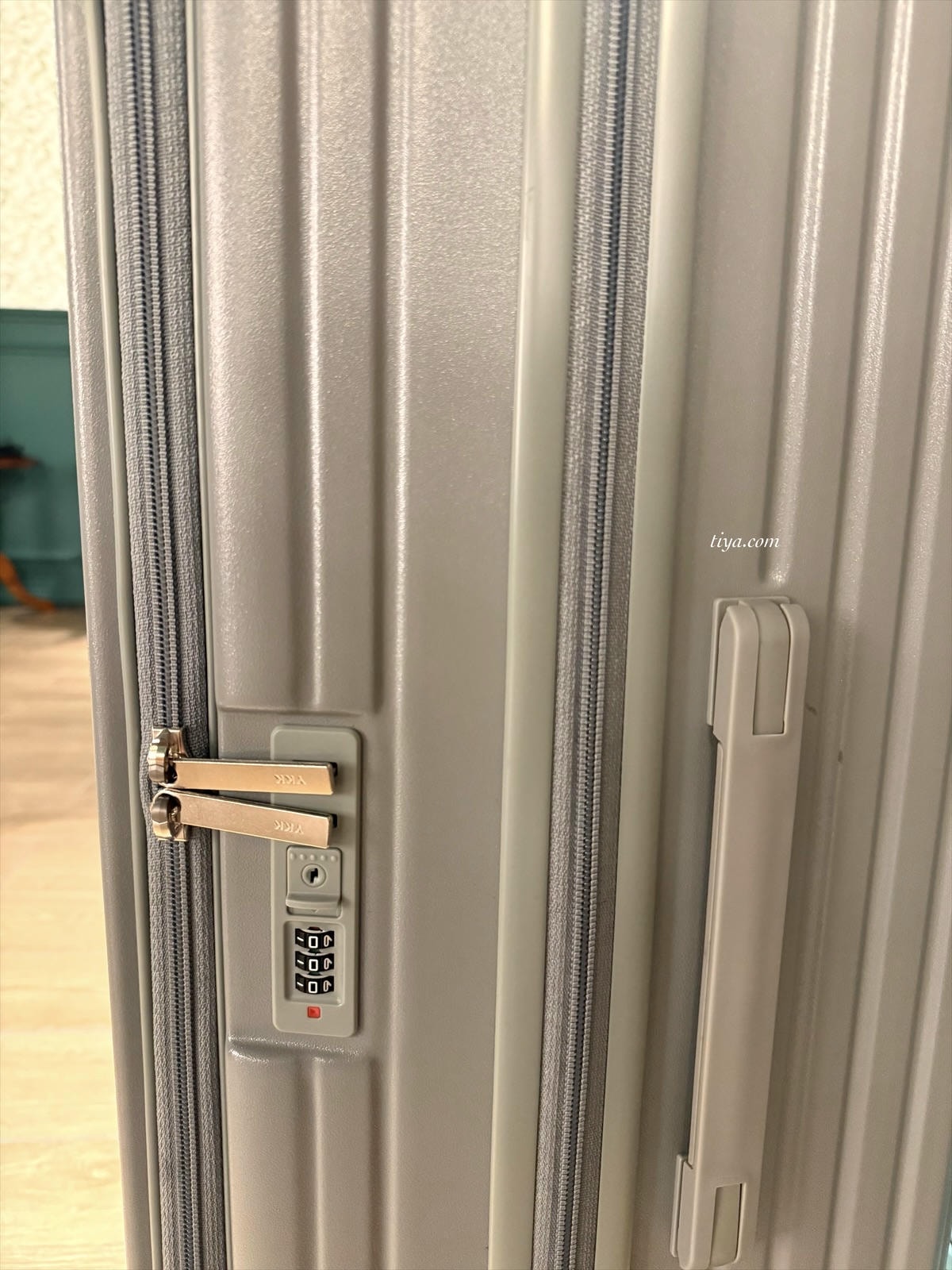 前開式行李箱值得買嗎?小樽前開式旅箱5大優勢推薦! - 第3張圖 前開式行李箱值得買嗎?小樽前開式旅箱5大優勢推薦!