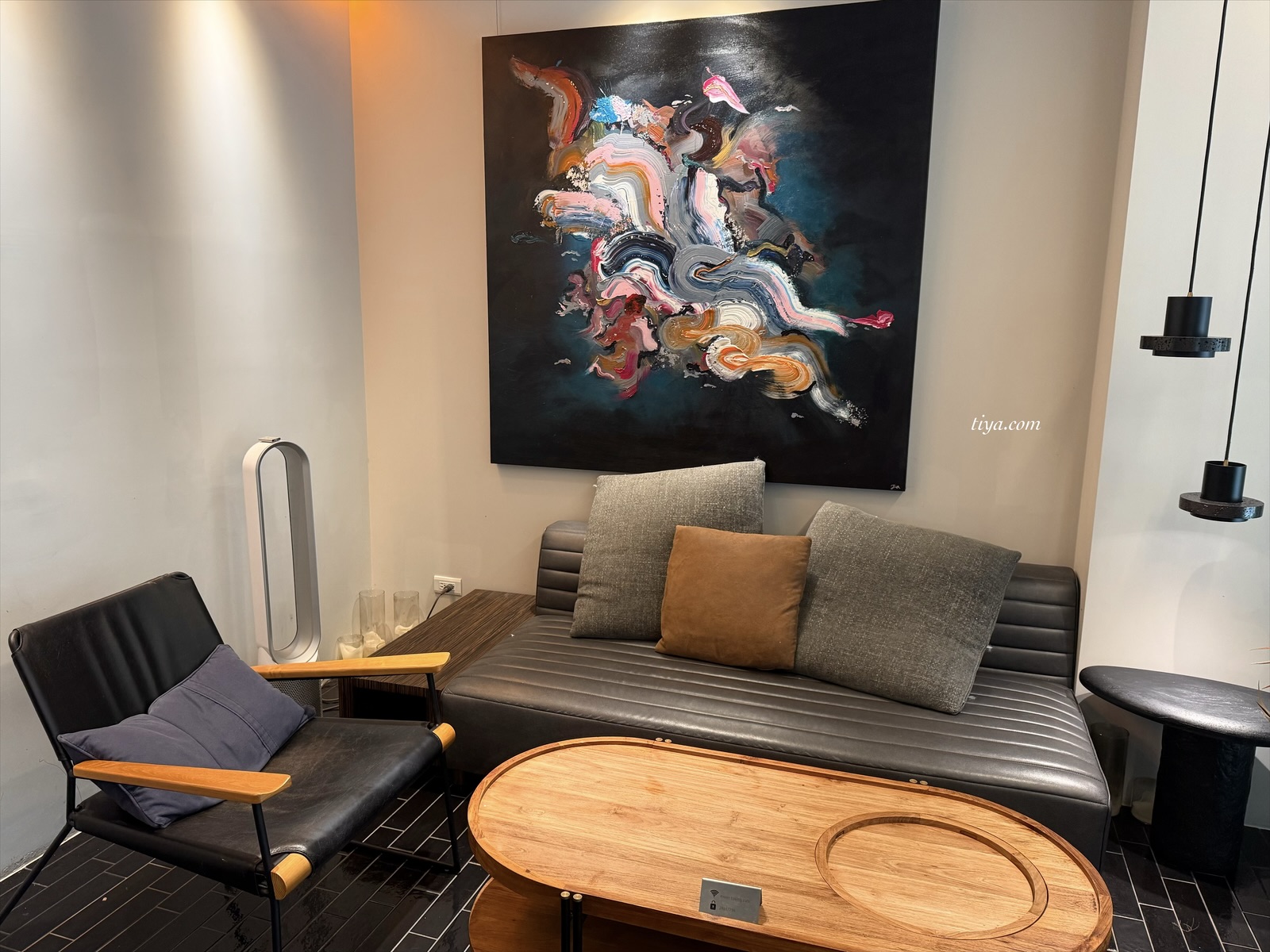 Moon Baking studio 松山店|松山區早午餐咖啡廳推薦,麵包與三明治無敵 - 第3張圖 Moon Baking studio 松山店|松山區早午餐咖啡廳推薦,麵包與三明治無敵