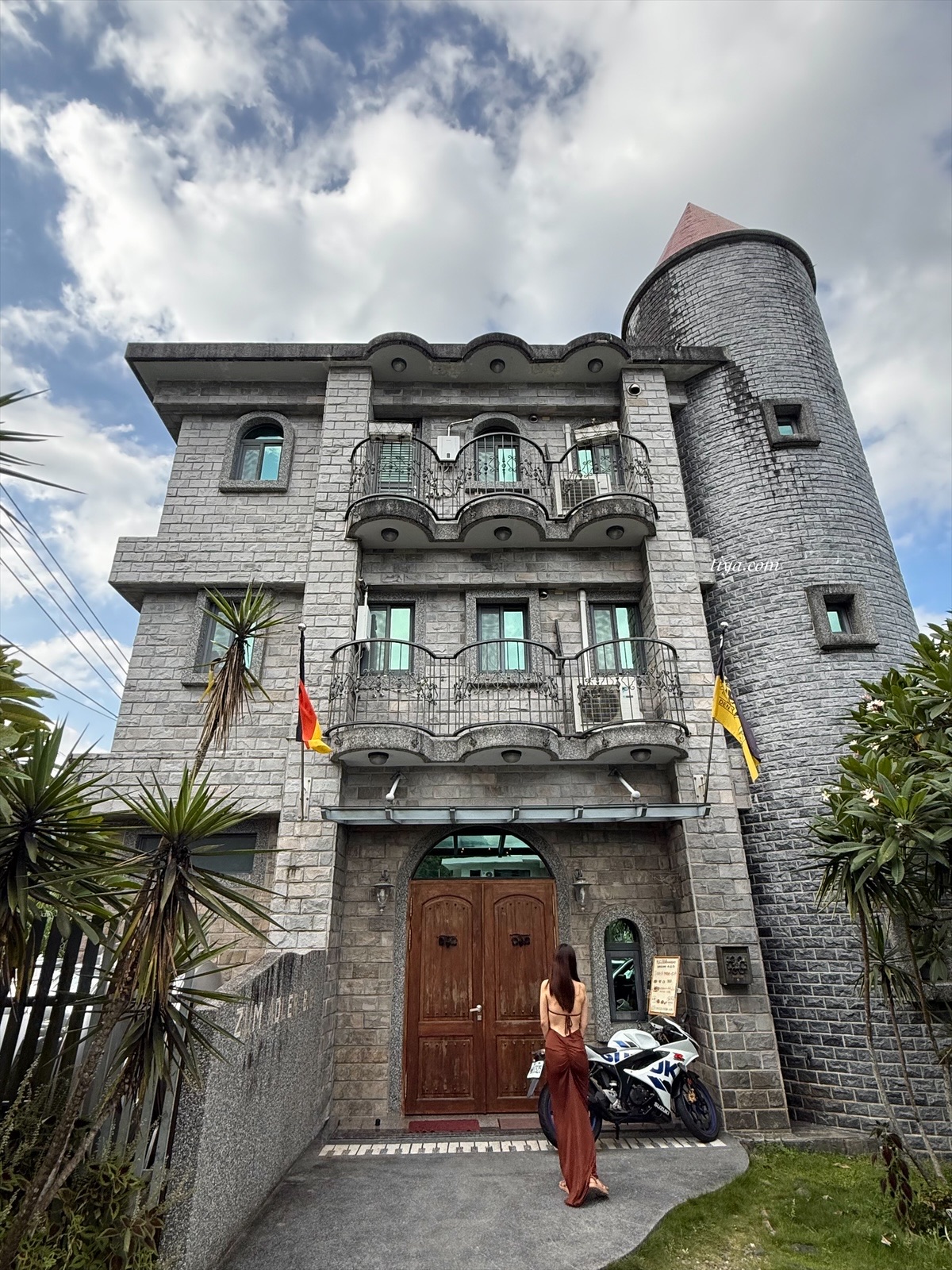 宜蘭礁溪異國料理|艾德堡德國美食餐廳、艾德堡德國城堡民宿,住城堡吃德國豬腳 - 第4張圖 宜蘭礁溪異國料理|艾德堡德國美食餐廳、艾德堡德國城堡民宿,住城堡吃德國豬腳