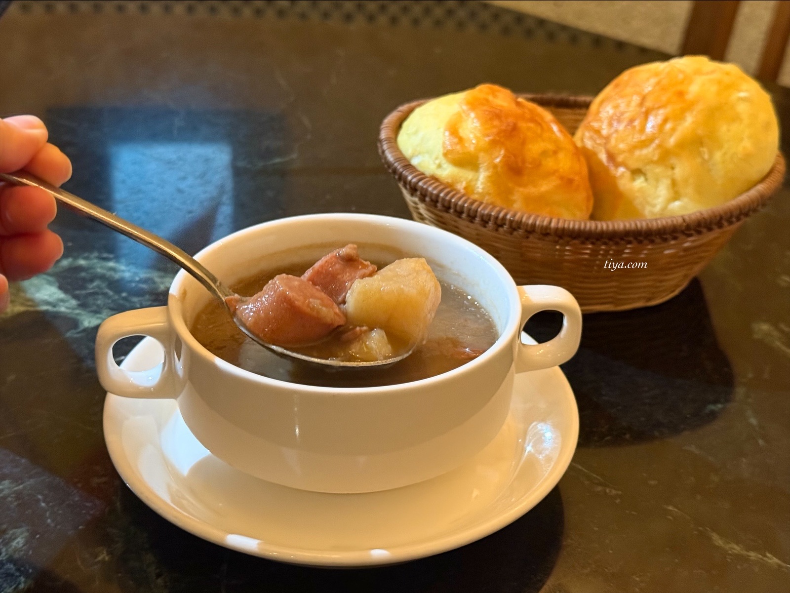 宜蘭礁溪異國料理|艾德堡德國美食餐廳、艾德堡德國城堡民宿,住城堡吃德國豬腳 - 第8張圖 宜蘭礁溪異國料理|艾德堡德國美食餐廳、艾德堡德國城堡民宿,住城堡吃德國豬腳
