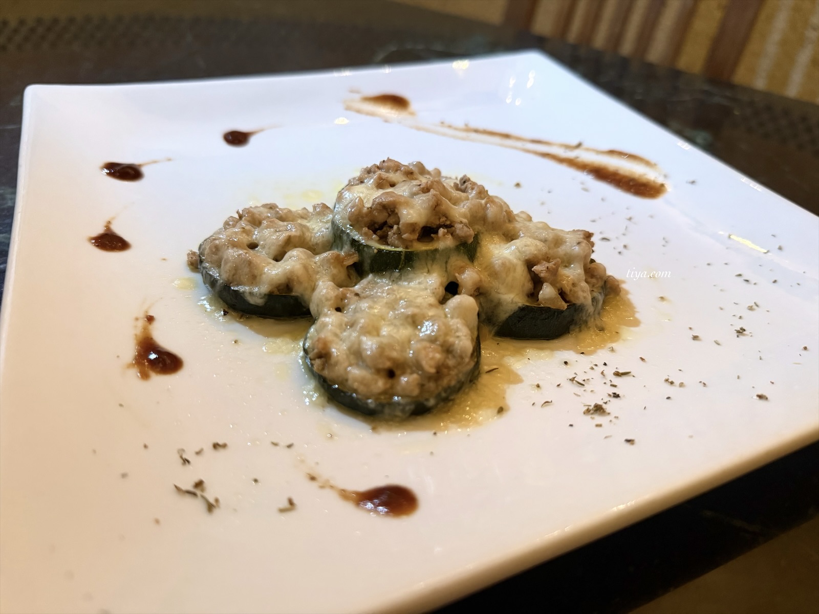 宜蘭礁溪異國料理|艾德堡德國美食餐廳、艾德堡德國城堡民宿,住城堡吃德國豬腳 - 第13張圖 宜蘭礁溪異國料理|艾德堡德國美食餐廳、艾德堡德國城堡民宿,住城堡吃德國豬腳